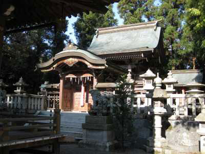 建部神社本殿